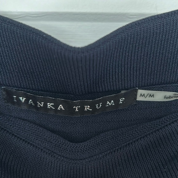 IVANKA TRUMP - pencil skirt ribbed navy blue mini size medium business bodycon - Picture 3 of 5